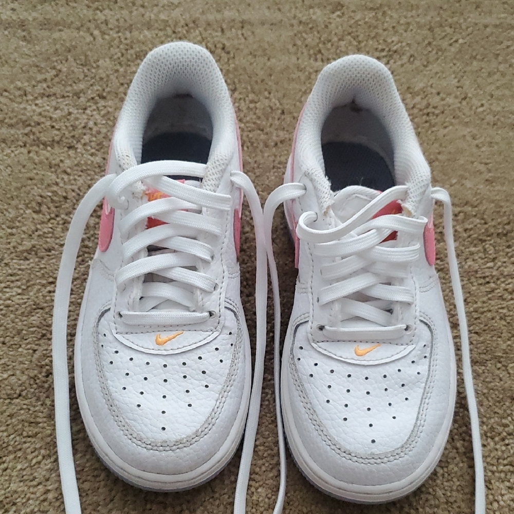 Nike Kids White Sneakers with Pink and Orange Accents